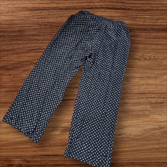 Club Monaco Soft and Silky Black and White Pull on Pants - Picture 3 of 7